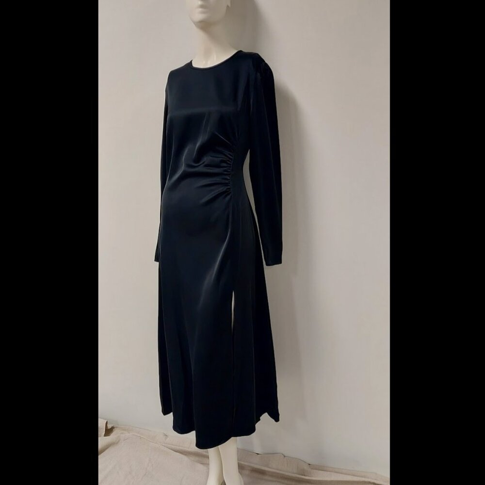 Wilfred (Aritzia) Black Mid-length Long-Sleeve Side Ruching Dress; Size:4